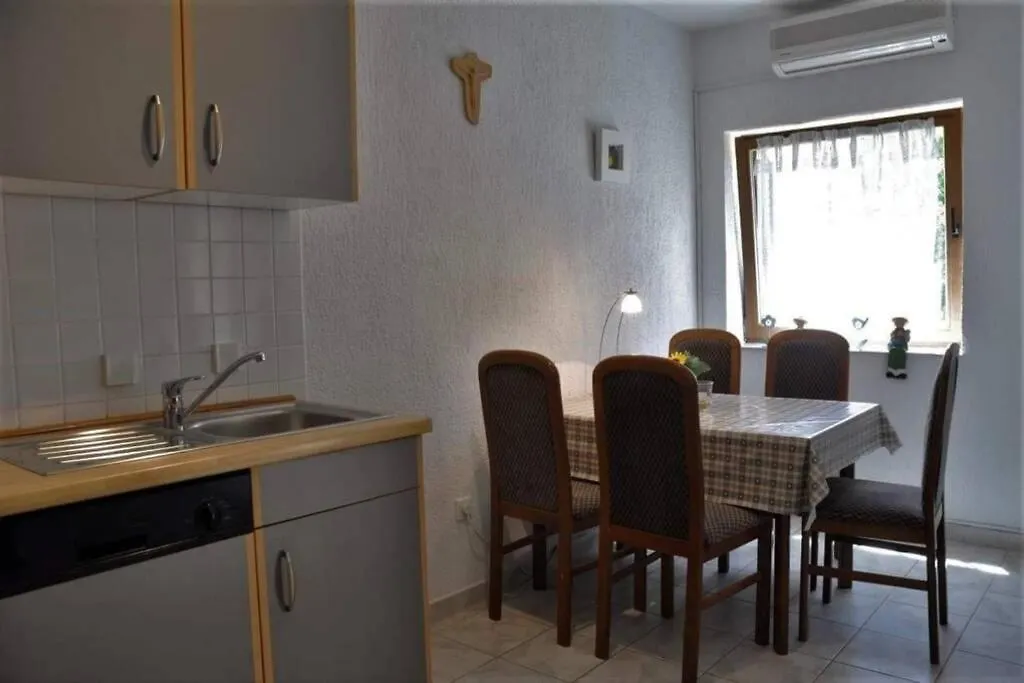 Apartment Peace Kampor Croaţia